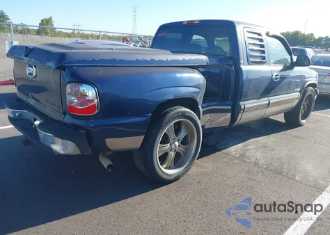 1999 Chevrolet Silverado 1500 Ls z USA, uszkodzony, nr VIN 2GCEC19T2X1204782